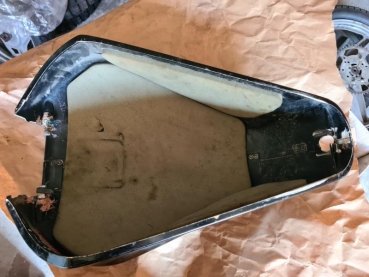 Preview: Verkleidung Helmfach / Tank Original Derbi GPR 50