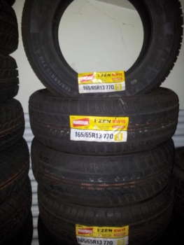 165/65R13T Winterreifen Marshal I'ZEN KW 15 NEU