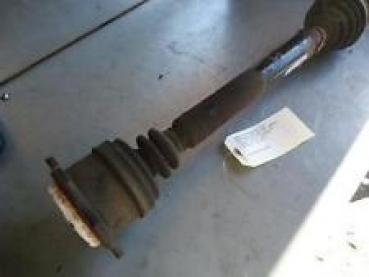 Antriebswelle Links VW Passat 1,8i 3B Bj.1998