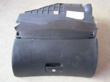 Handschuhfach VW Passat 1,8i 3BG