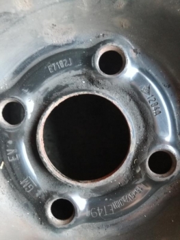 Preview: Opel / Daewoo  Winterreifen Kompletträder 175/70R13T