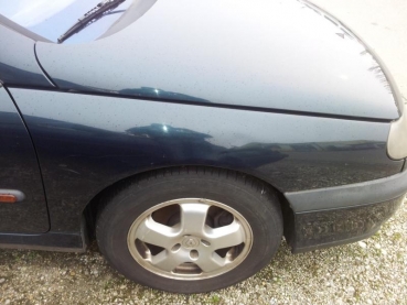 Kotflügel RV Renault Laguna 1,9 Tdi