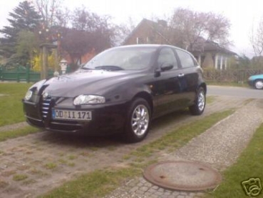 Preview: Stoßstange vorne Neu Alfa Romeo 147 Bj.2001-