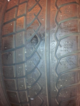 Preview: 185/65R15T Winterreifen Yokohama AVS Winter 5,5,5,5mm
