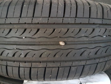 Preview: VW Golf Sommer Kompletträder 175/65R14T KHUMO 7,7,6,6mm