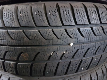 Preview: Honda Accord Winterreifen Kompletträder 185/65R15T Semperit Direction Grip 5,5,4,4 mm