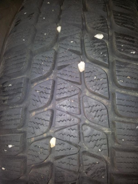 Wintererreifen 165/60R14T Bridestone BLIZZAK LM-20