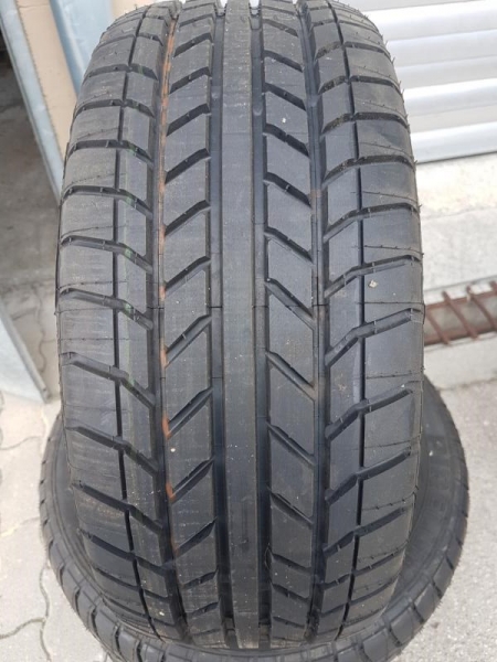 205/50R15Z Sommerreifen Pirelli P700Z Neu