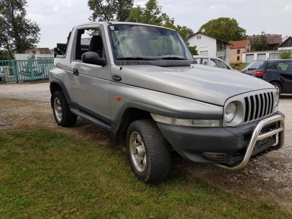 Daewoo Korando Cabrio 2,9 DLX 4WD MT