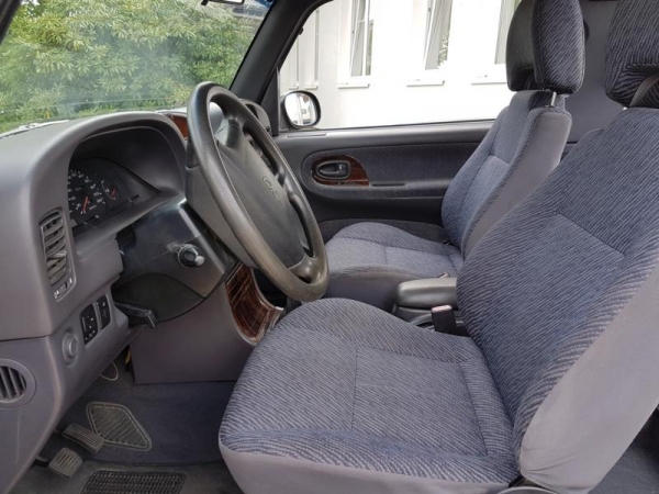 Daewoo Korando Cabrio 2,9 DLX 4WD MT